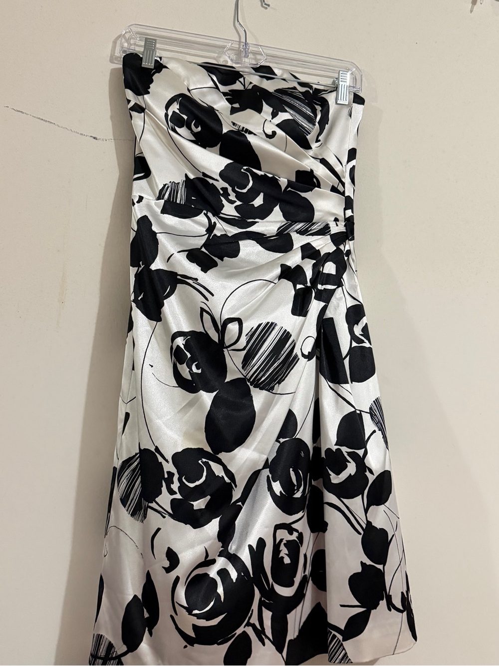 White House Black Market Black and White Strapless Floral Satin Dress